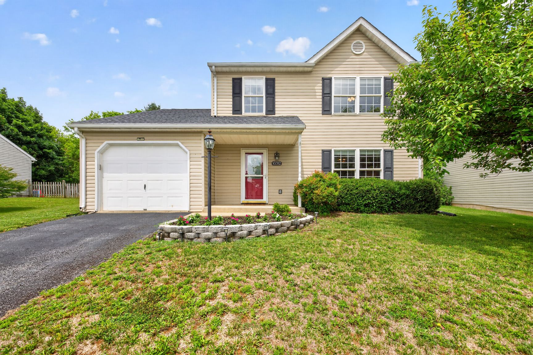 10312 Bear Creek Dr10312 Bear Creek Dr, Hagerstown