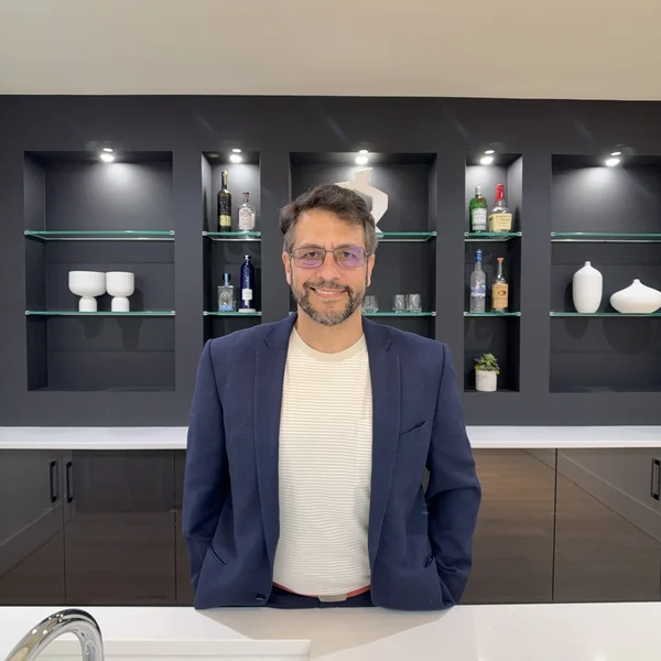 Miguel Plaza, Arlington Real Estate Advisor